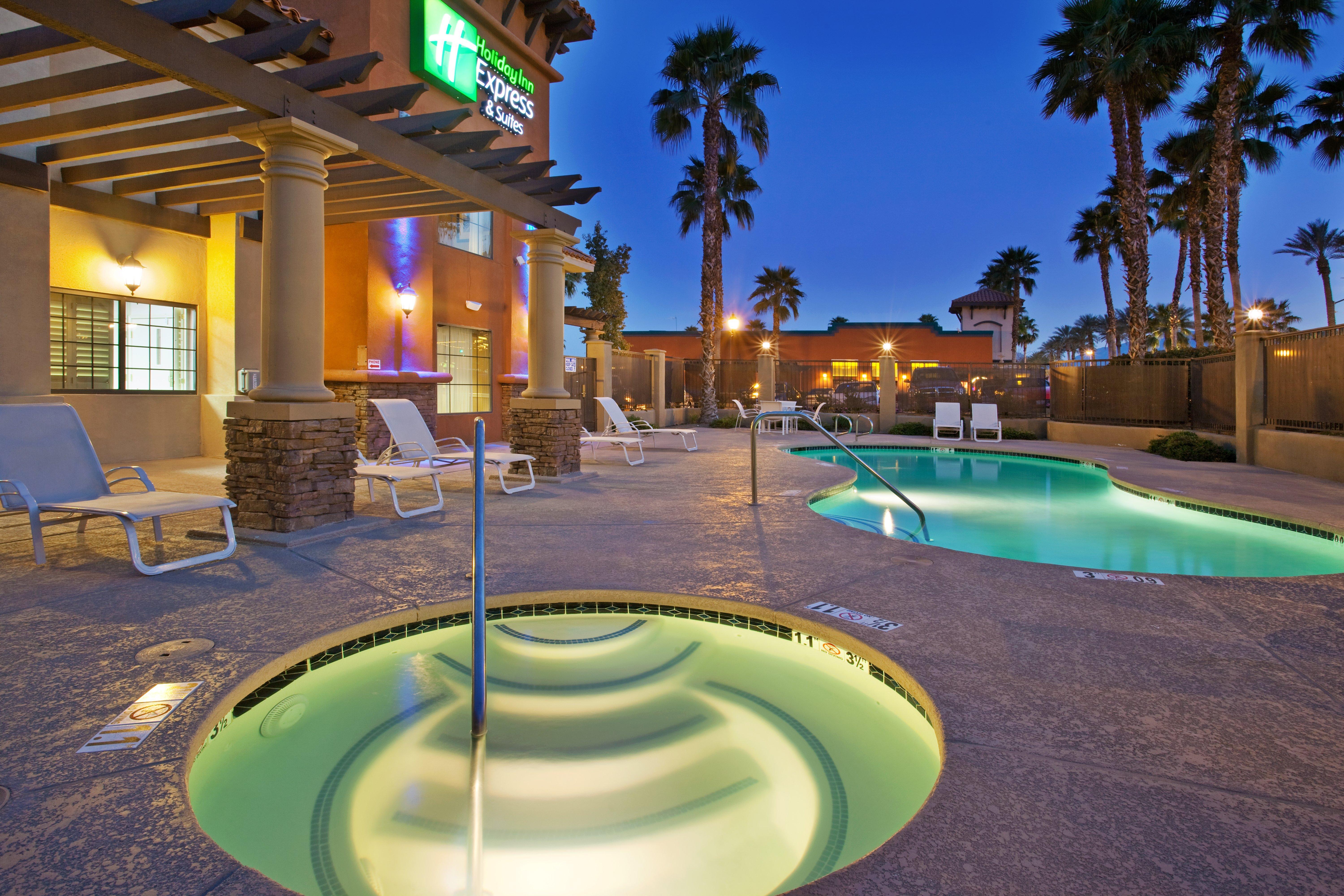 Holiday Inn Express & Suites Rancho Mirage - Palm Spgs Area By Ihg Eksteriør billede